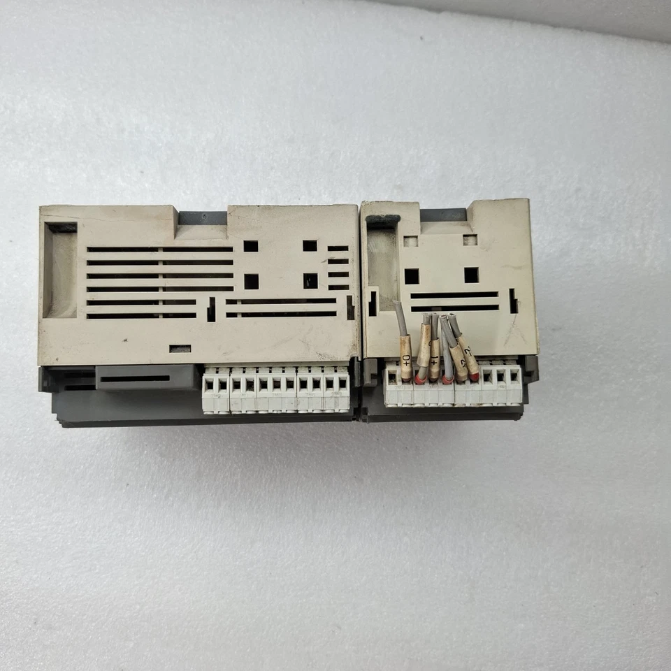 ABB 07CR41 AC31 PLC WITH XM06B5 ANALOG INPUT/OUTPUT MODULE (USED WORKING)